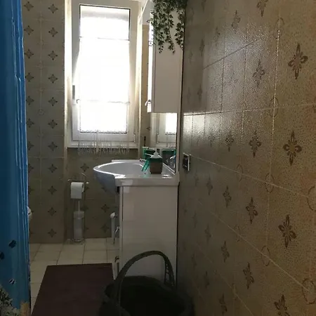 Mirella's House Viaverona * 阿尔代亚